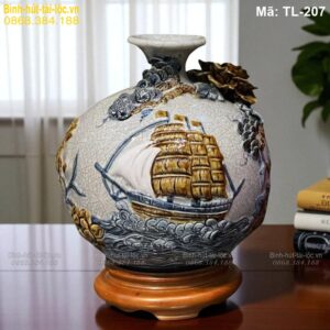 Bình hút lộc đắp nổi Thuyền Buồm men rạn – biểu tượng thuận lợi kinh doanh mã TL-207