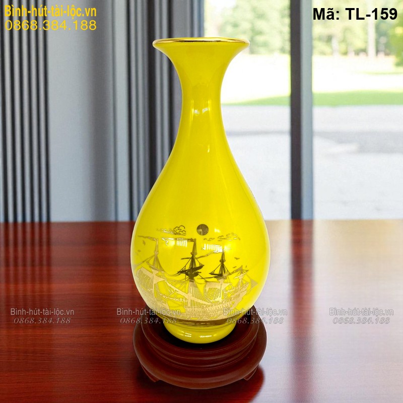 Bình gốm có kiểu dáng nhỏ gọn, màu sắc tươi sáng là lựa chọn tốt